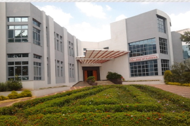 https://cache.careers360.mobi/media/colleges/social-media/media-gallery/29203/2020/5/23/Campus view of Bharati Vidyapeeth Deemed University College of Nursing Sangli_Campus-View.jpg